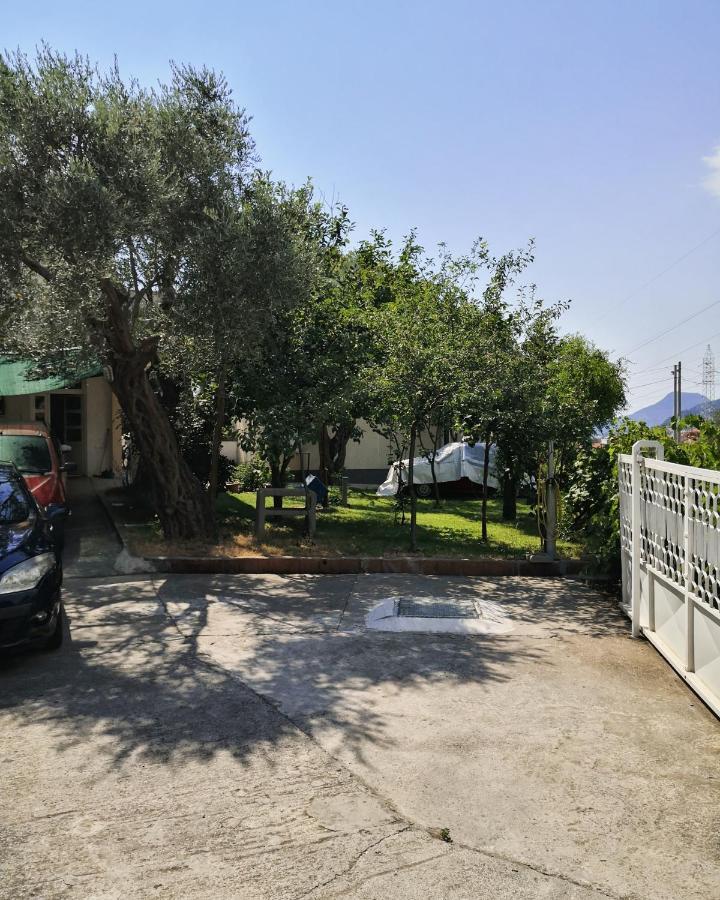 Apartment Dukic Бар Экстерьер фото