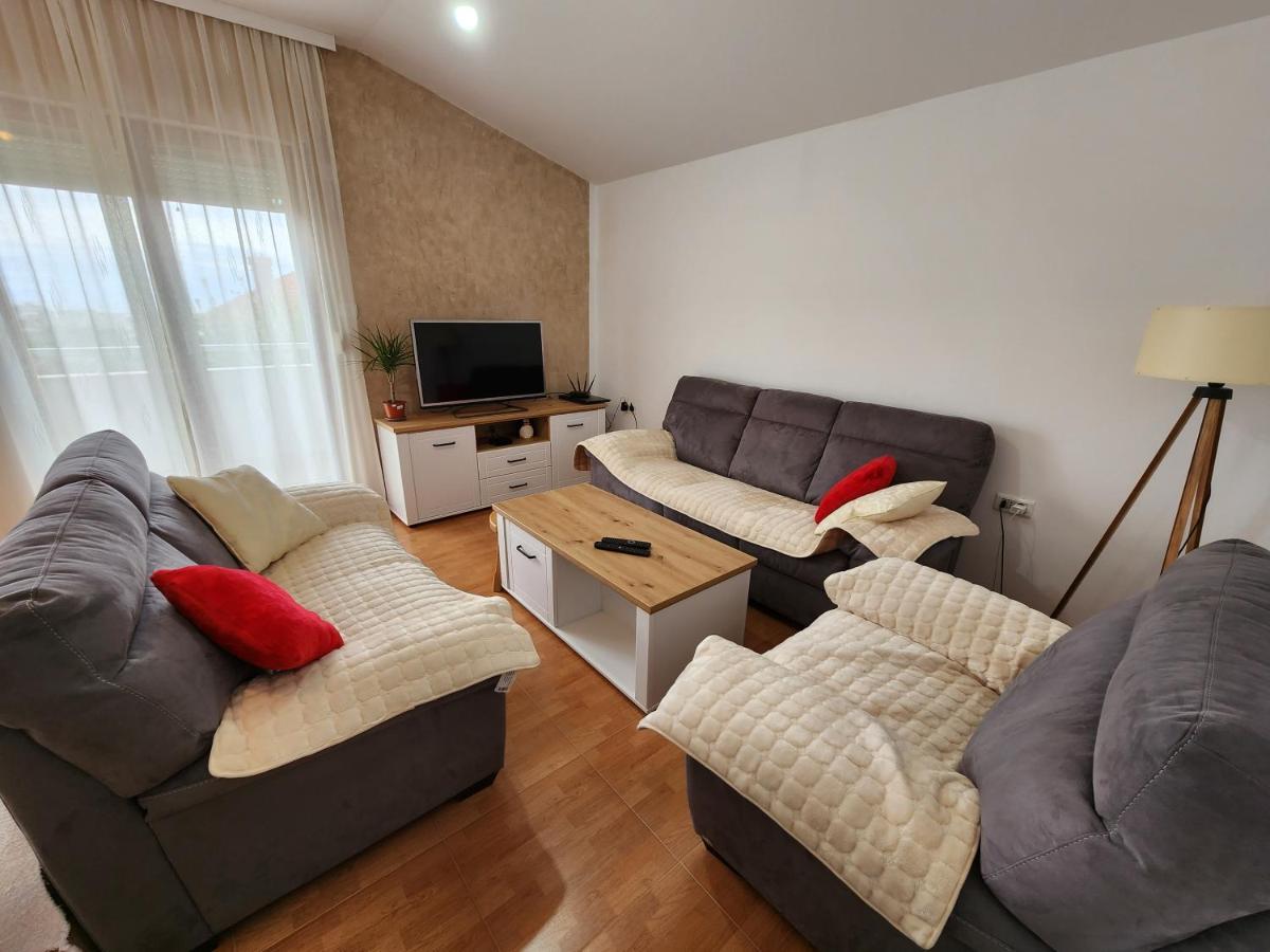 Apartment Dukic Бар Экстерьер фото